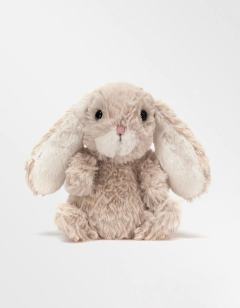 米色甜美小兔-资料图