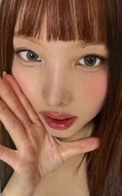 26台历kkt/偶店 脸