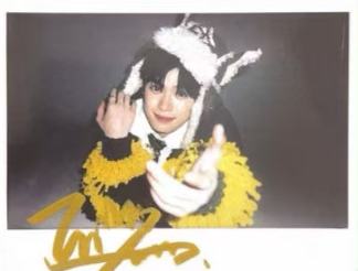 qq音乐20周年青春大使限定礼盒| 逆爱- 明星周边系列- 梓渝- 梓渝｜千岛