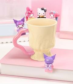 三丽鸥家族蝴蝶结甜心系列趴趴萌趣豆-资料图