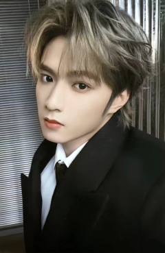 25生日所以我是你的太阳吗 隐藏卡4