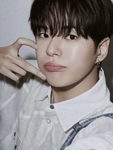 menokin代言卡 材