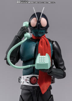 SHF <假面骑士> 1号蝗虫改造人/假面骑士 (新·假面骑士)-资料图