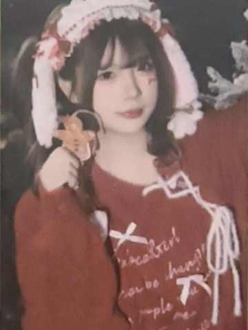 白佳媛 绛雪星愿主题纪念小卡ver.B