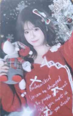 丁嘉欣 绛雪星愿主题纪念小卡ver.A