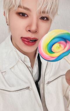 日巡场周满额卡 桃