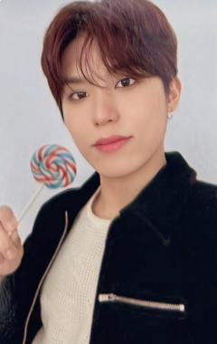 日巡场周满额卡 瓢