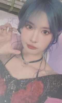 杨冰怡 I KNOW YOU KNOW主题小卡ver.C