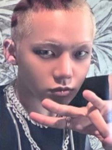 26台历k4线下签售 脆