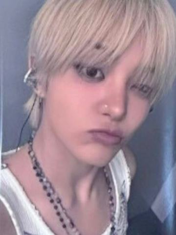 26台历k4线下签售 煮