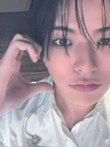 26台历k4线下签售 材