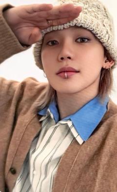 26台历周边满额卡 脆