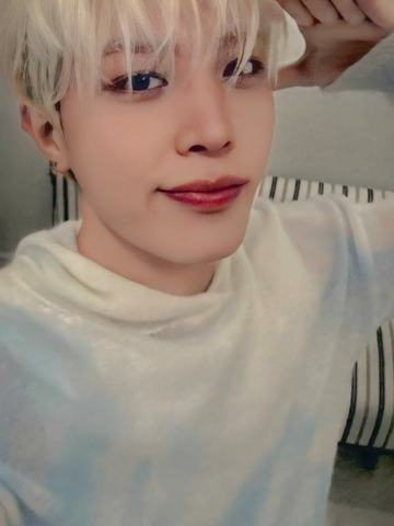 26台历周边满额卡 桃