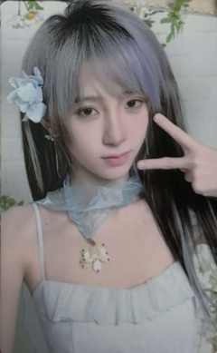 齐灵泉 26台历小卡ver.B