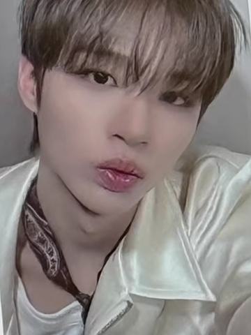 m2u线下签售3.0 7