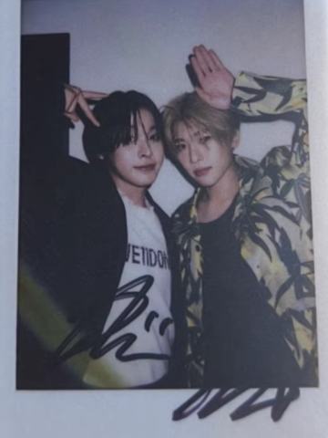 ARENA杂志拍立得12