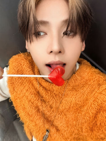 mnet签售1 心型糖果ver.