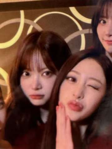 首尔安可场zone卡 团