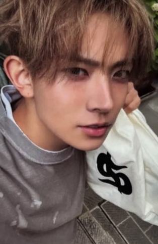 Fugitives版专卡1 ver.B