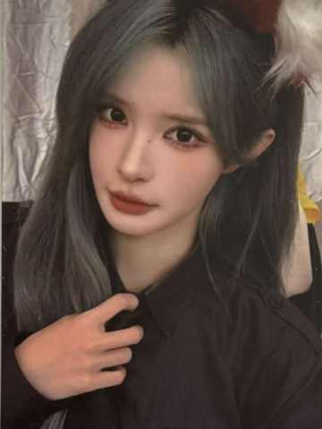 杨冰怡 第六届运动会场限小卡