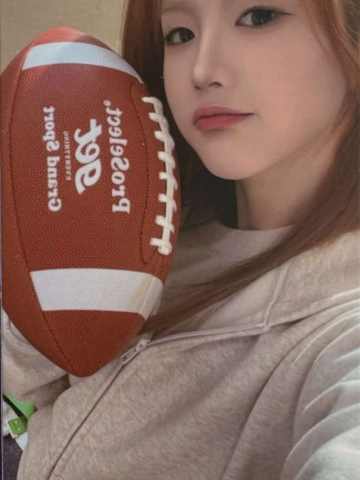 梁乔 第六届运动会场限小卡