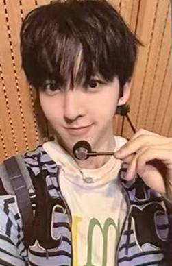 爱豆驿站签售2.0 7