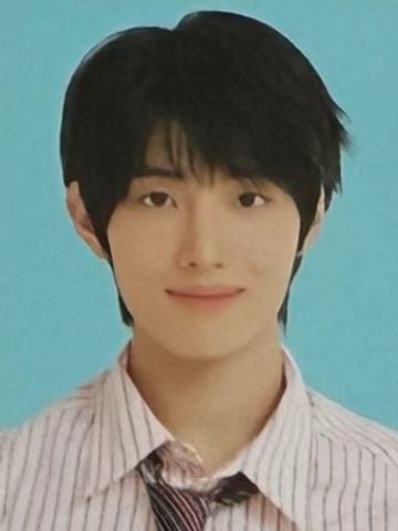 26台历证件照 熏