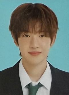 26台历证件照 赫