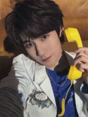 26台历单人款小卡5 ver.D