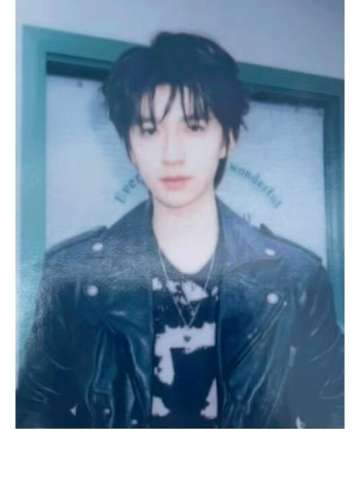 26台历单人款隐藏拍立得7