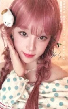 fenty beauty代言卡 ver.A