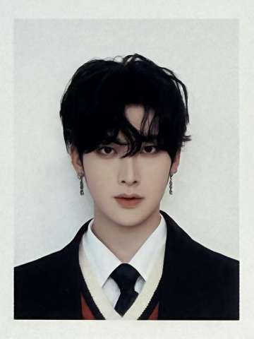 26台历固配证件照4 ver.B