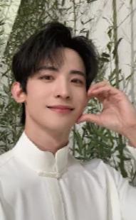 相宜本草代言限定卡 ver.A