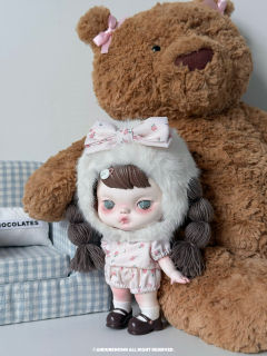 浪漫雪团-资料图