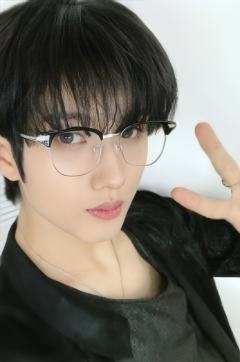 25台历后续照片set 星ver.B