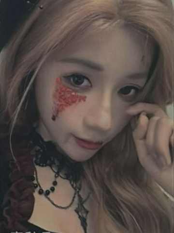 李秋月 甜秘奇遇万圣节纪念小卡ver.B