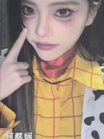 何蔡娴 甜秘奇遇万圣节纪念小卡ver.B