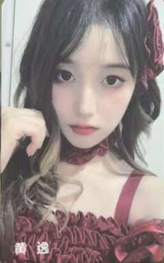 黄逸 甜秘奇遇万圣节纪念小卡ver.B