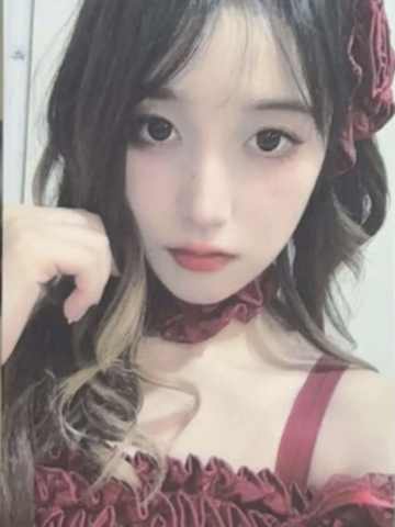 黄逸 甜秘奇遇万圣节纪念小卡ver.B