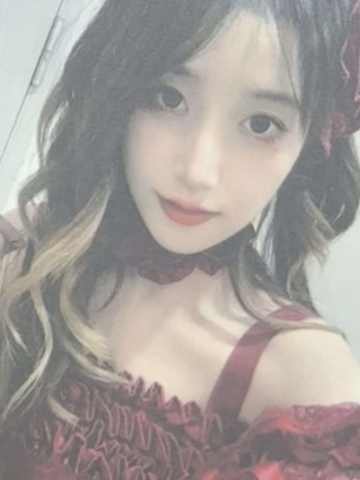 黄逸 甜秘奇遇万圣节纪念小卡ver.A