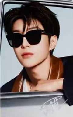 陌森眼镜代言卡3.0 ver.D