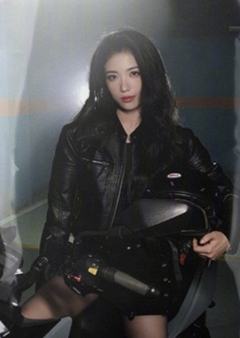 非正式跨年派对实体卡 代露娃