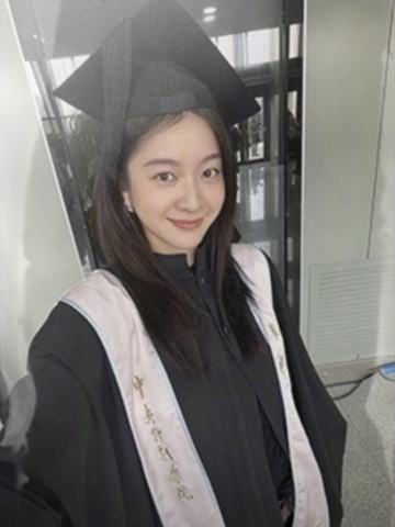 非正式跨年派对实体卡 张雪迎