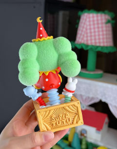 惊喜盒子！-资料图