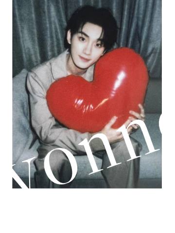 团团卡包隐藏拍立得2