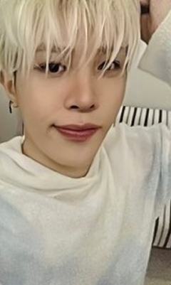 26台历固配 桃 ver.A