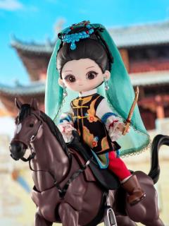 叶澜依-驯马女-资料图