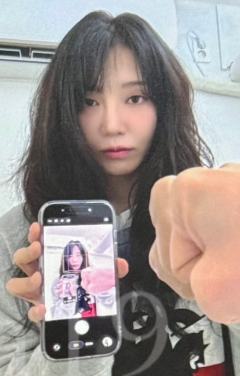 26台历sw线上签售 恩