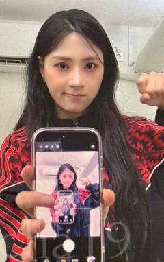 26台历sw线上签售 荣