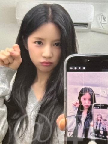 26台历sw线上签售 珑